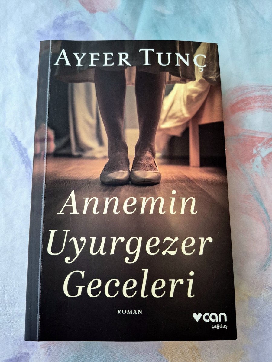 bookssparkle's tweet photo. Bu yıl tanıdığım ve çok sevdiğim 4 yerli yazar ve kitaplar☕ https://t.co/ryk7u3di6B