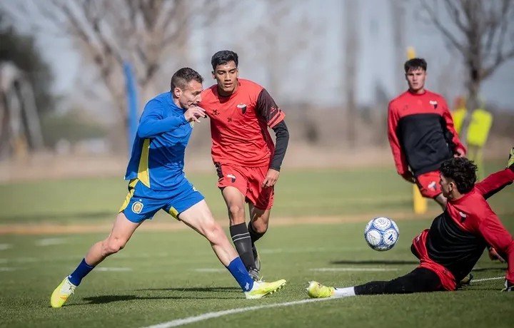RCentral95's tweet photo. 🇺🇦💪🏻 Primera jornada de amistosos de pretemporada

Fueron dos triunfos ante Colón de Santa Fe. https://t.co/Rn4eXokyAC