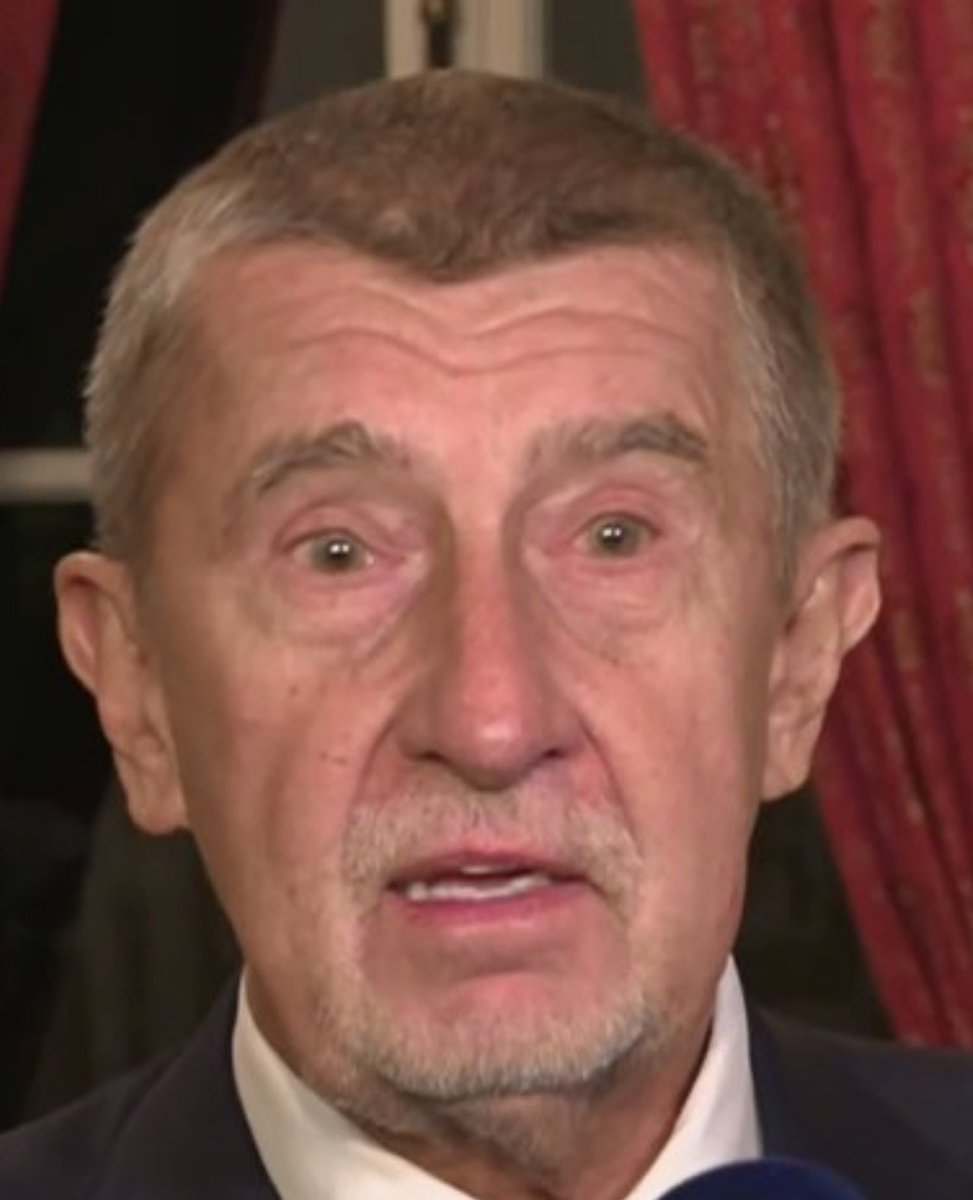 FilipMaxSchmidt's tweet photo. @AndrejBabis Jasně ty blekoto prolhanej. Žvatlal jsi něco o reakci občanů na sítích, tak tady ji máš: Sbal si fidlatka a táhni do hazlu, čobole zlodějská... https://t.co/mEbpgaLHF7