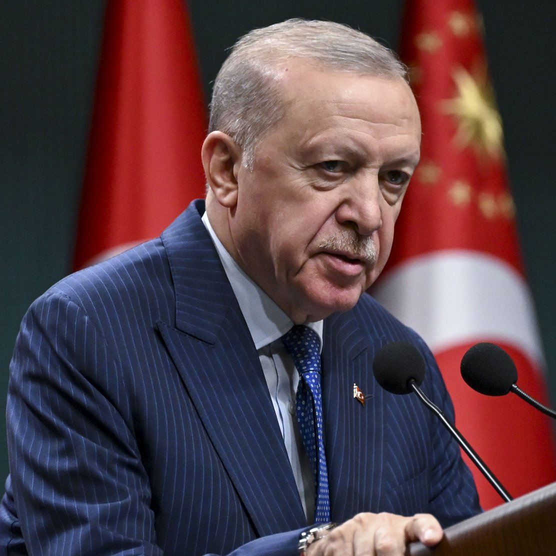 BitigHaber's tweet photo. 🔴 Cumhurbaşkanı Erdoğan:

 "Şunun altını bir kez daha çizmek durumundayım; NATO birbirine bağımlı ülkelerin değil, birbirine güç katan müttefiklerin ittifakı olmalıdır."

#sonuç Karısı Dünya Lideri Erdoğan Çankaya Köşkü'nde Admira Wacker Sörloth Miçotakis Mason Greenwood Mehter Ece İrtem Ekrem İmamoğlu ABD Başkanı Trump