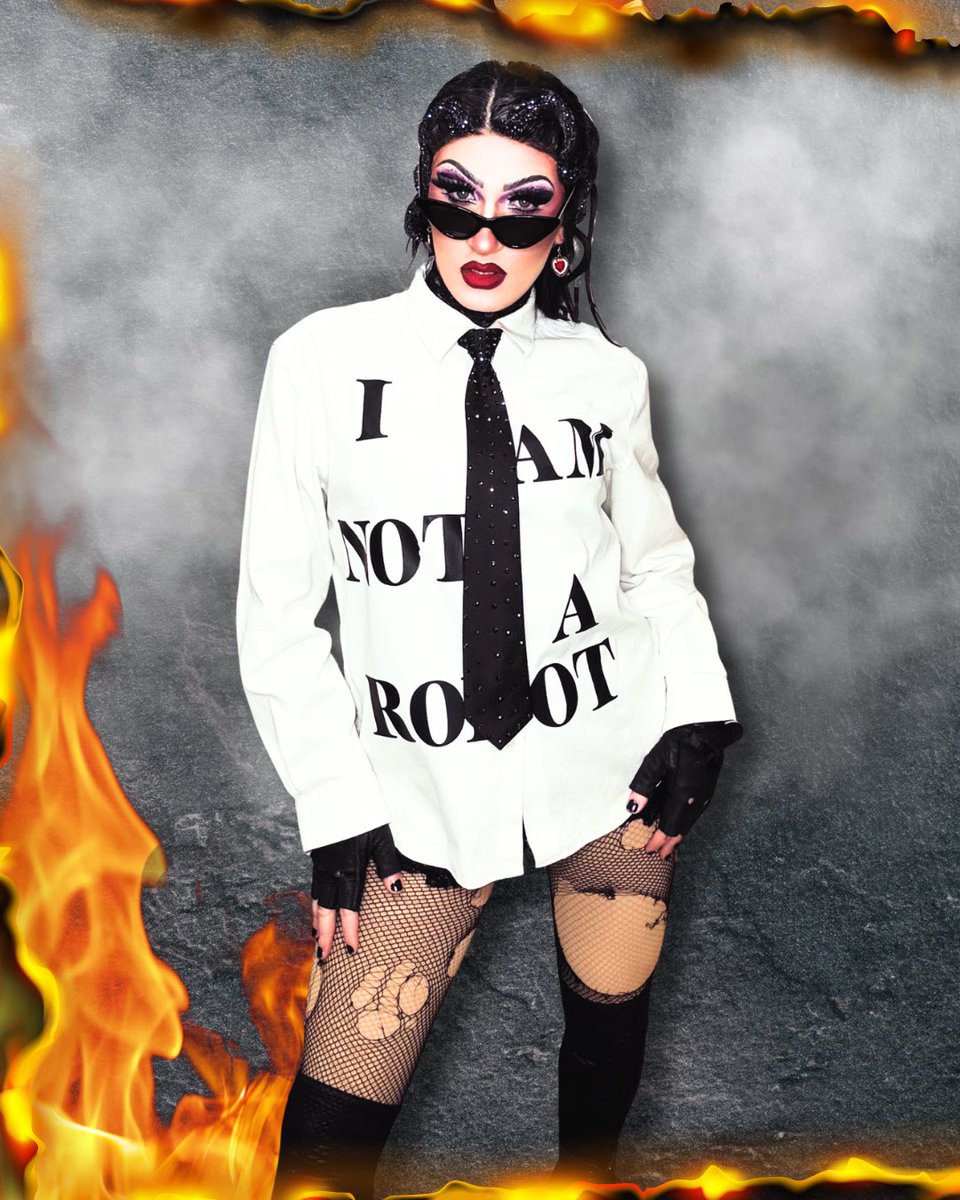 TheLunaMuse's tweet photo. 🔥🗓️🔥
JULY…she’s out of office divas.
 
Let’s party this summer! 
https://t.co/HRuK6qqKJE https://t.co/r9z9T7p1KQ
