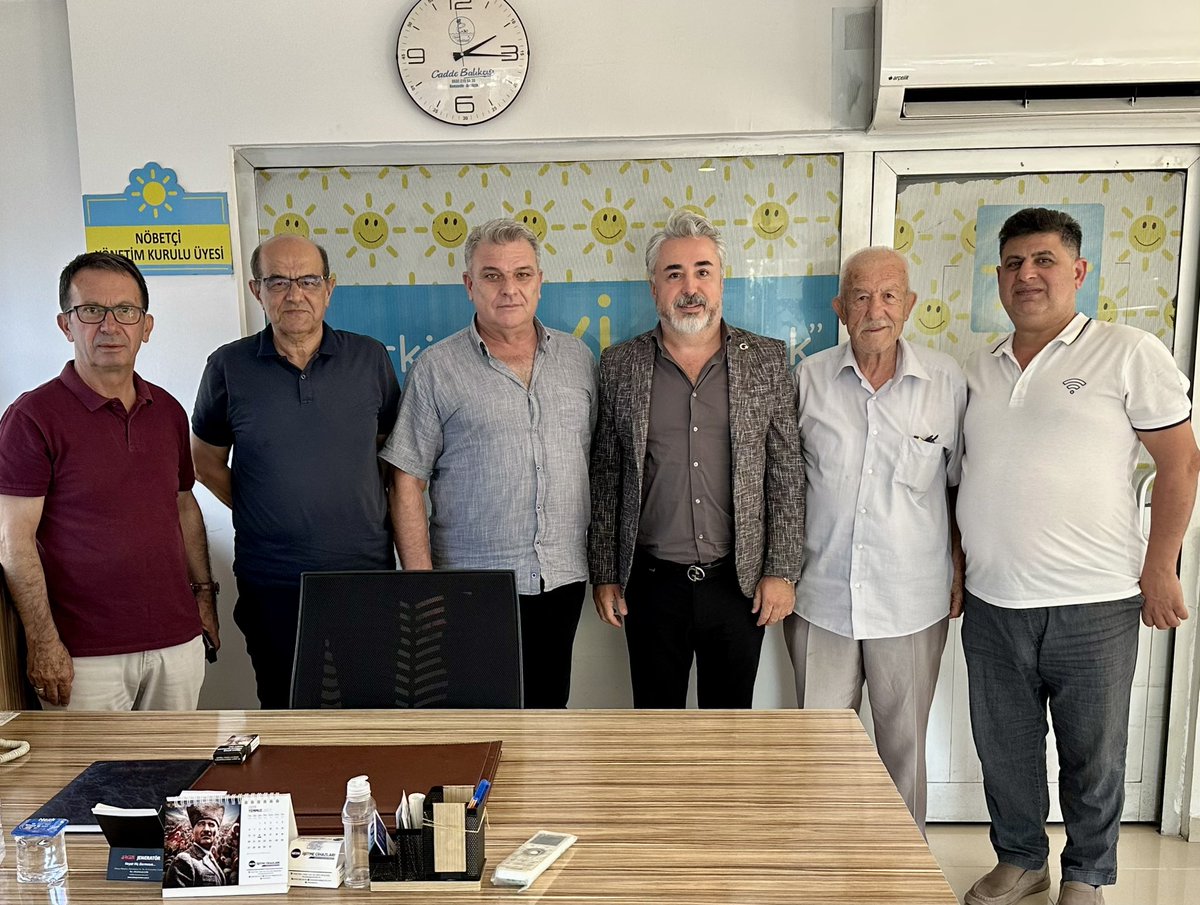 denizkaratas07's tweet photo. İYİ Parti #ANTALYA İl Başkanlığımızı ve #KEPEZ İlçe Başkanlığımızı ziyaret ederek arkadaşlarımızla bir araya geldik.

Milletimizin umudunu büyüten, Türkiye’nin yarınları için gece gündüz demeden emek veren kıymetli teşkilatlarımızla istişarelerde bulunduk, çalışmalarımızı değerlendirdik. Gücümüz; ortak aklımızdan, sarsılmaz inancımızdan ve milletimize olan sevdamızdan geliyor.

Adaletin, liyakatin ve hukukun hâkim olduğu, üreten, kalkınan ve güçlü bir Türkiye için aynı kararlılıkla çalışmaya devam edeceğiz.

Nazik ev sahiplikleri ve gönülden misafirperverlikleri için İl Başkanlığımıza, İlçe Başkanlığımıza ve tüm teşkilat mensuplarımıza teşekkür ediyor; birlik ve beraberlik içinde yürüttükleri çalışmalarında başarılar diliyorum.

Türkiye’nin umudu, milletimizin gücüyle; durmadan, yorulmadan çalışmaya devam edeceğiz…

#İYİParti #Antalya #Kepez #AliAdnanKaya #OğuzAltınkaynak #Teşkilat #BirlikBeraberlik #Türkiye