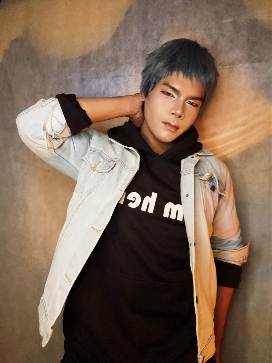 Warruu_'s tweet photo. Trying to Cosplay #lihuan From #hereuare 🥹😭 finally they make it as anime 🤲❤️ @hua_anime_pr https://t.co/FslBFtxNnG