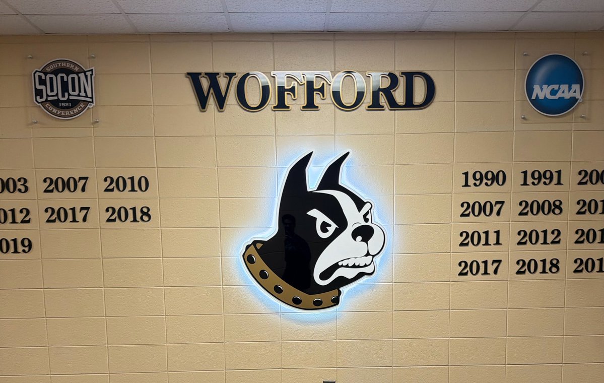 2brandonjohnson's tweet photo. Blessed and highly favored to say I’ve received a Division-1 offer from @Wofford_FB ❤️ God is Great @CoachRice1231 @EMCCathletics @CourtlandHays @JUCOFFrenzy @MSJUCOREPORT @JucoHiddenGems @JuCoFootballACE @Crocker_5 @LaneKnost @coachrdavenport https://t.co/i5mcoAdXyk