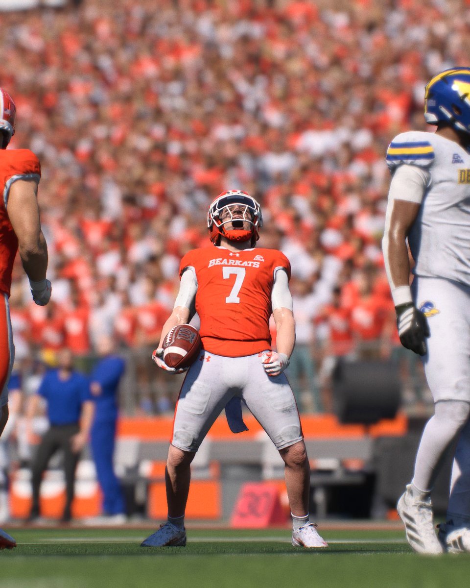 BearkatsFB's tweet photo. In the game🐱🎮 

#EatEmUpKats| #CFB27 | @EASPORTSCollege https://t.co/RRlWBhleo7