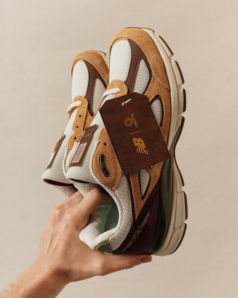 JustFreshKicks's tweet photo. FIRST LOOK: CNCPTS x New Balance 990v4 “Patina” 🍷🐓 https://t.co/yFdR9iLOTv