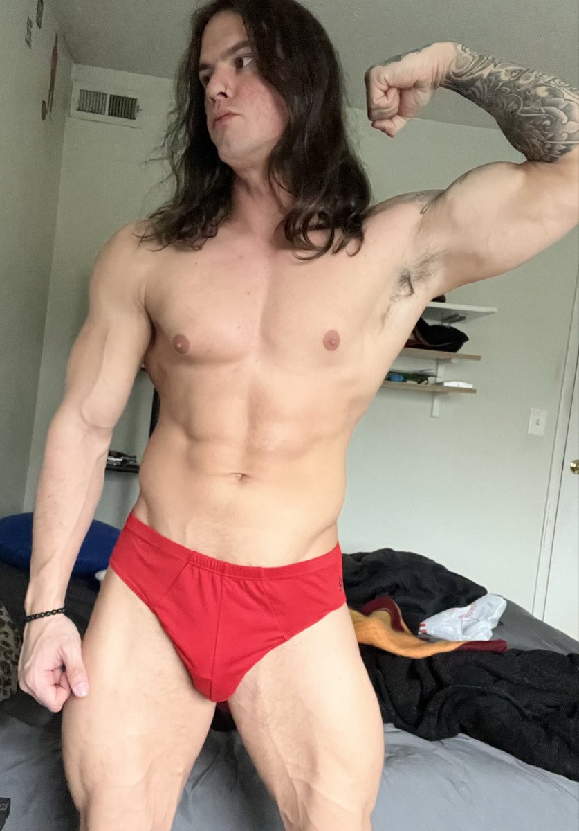 drewflexx2278's tweet photo. Don’t forget to see more of me on OF! 😈 I’m running an 80% off promo that won’t last forever 💰 https://t.co/H59NiAG4PV