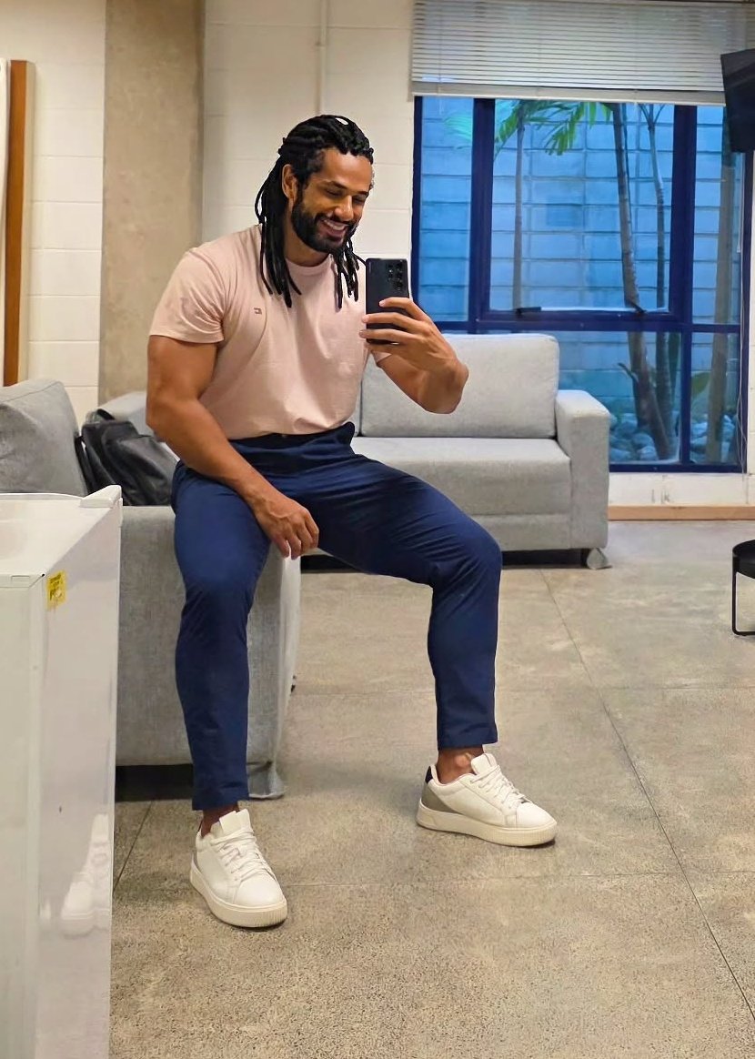 candydimaury's tweet photo. Os ensaios de ópera voltaram e ao mesmo tempo que não temos muito dos bastidores do Amaury na novela, tbm não temos nos ensaios😔 https://t.co/sTAtgDgIht
