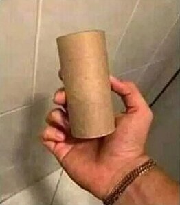 Pausismo's tweet photo. Me he quedado sin papel y he tenido tirar del comodín https://t.co/q6uRTyghxe