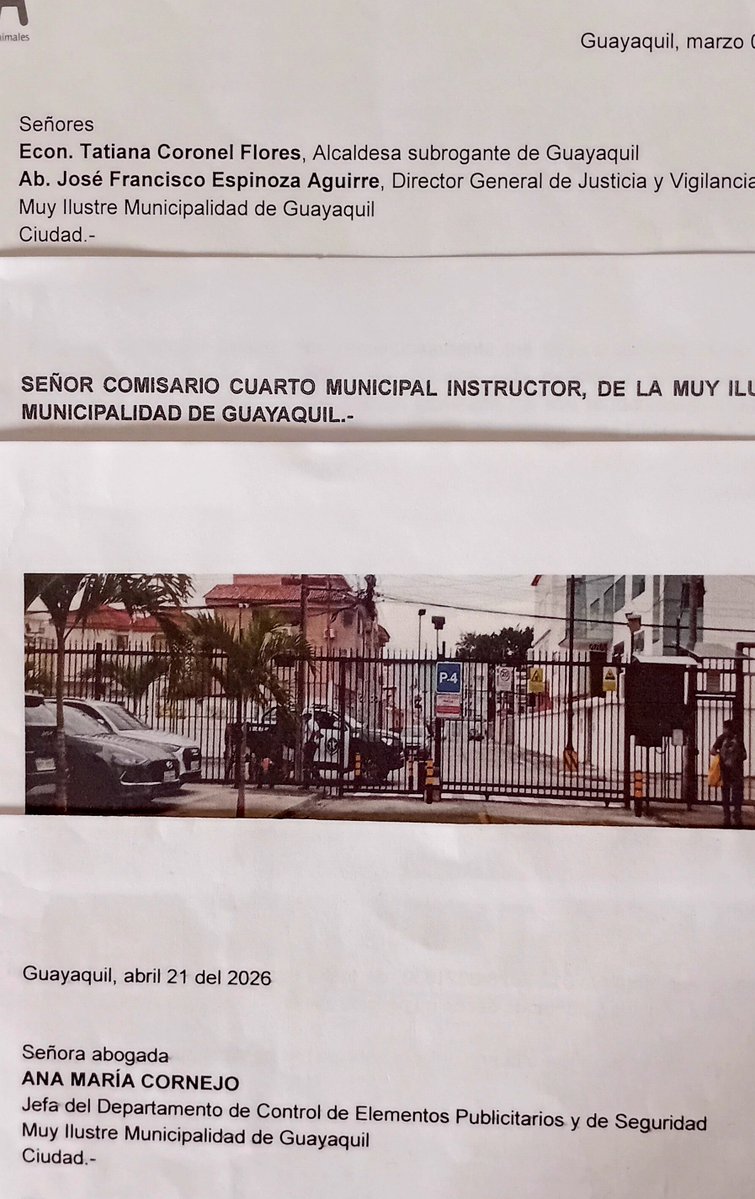 DefensoresAn's tweet photo. #Guayaquil: Por denunciar el cierre ilegal de calles públicas en Kennedy Norte, quien denuncia recibe intimidación. @taticoronelf ahora a quién botará ?? @alcaldiagye @segura_ep @Expresoec @eluniversocom @teleamazonasec https://t.co/71SzWZA9mB