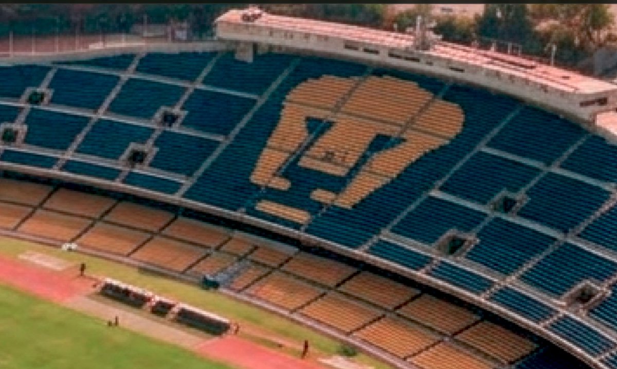 MXESTADIOS's tweet photo. ¿Se imaginan?
Así se vería el Estadio Olímpico Universitario si le colocaran butacas.

*Y antes de que salgan con que "no se puede tocar", ya se ha explicado muchas veces que la UNESCO sí lo permite con un proyecto integral que respete el entorno histórico. https://t.co/A0Y6FG4wol