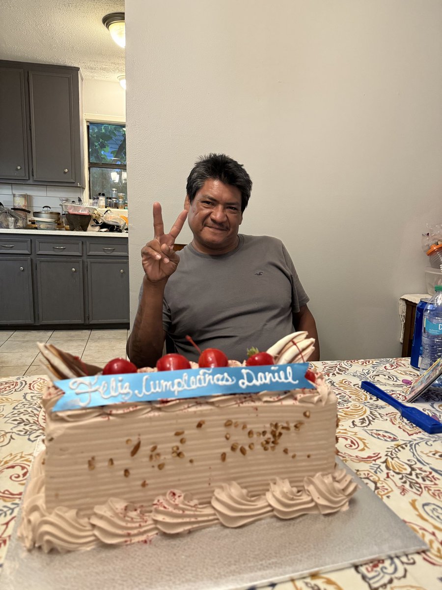 jarrodjw9's tweet photo. This is Daniel Tirado Pantoja, one of the workers detained after an ICE officer shot and killed a man from Mexico in Houston Tuesday.

His family shared this photo of his birthday last year.

He’s now in custody at an ICE processing center in Conroe, his attorney said https://t.co/Hde6maXawz
