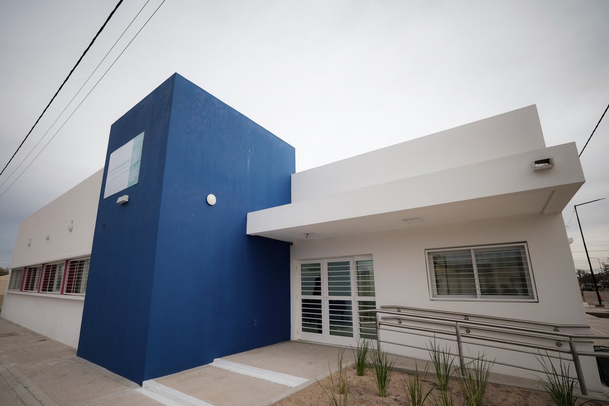 SaludBAP's tweet photo. 🏥 Inauguramos un nuevo Centro Comunitario de Salud Mental y Consumos Problemáticos en Trenque Lauquen, alcanzando los 33 en funcionamiento en toda @BAProvincia. 

El edificio cuenta con 4 consultorios, 2 salas para talleres, SUM para actividades y un área parquizada. https://t.co/S16WX606le