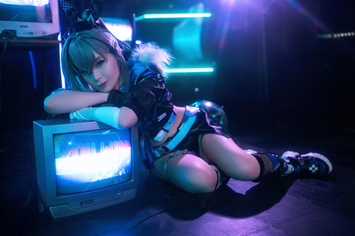 Ten_Ketsu's tweet photo. GUYS

You can vote for my Silver Wolf and Sparkle cosplays here!

Look up:
W000747 for Silver Wolf
W000452 for Sparkle

I would be very very grateful for your support! 🥹❤️
You can vote daily and also get Stellar Jade for voting btw 👀 https://t.co/f1VbOMugyn