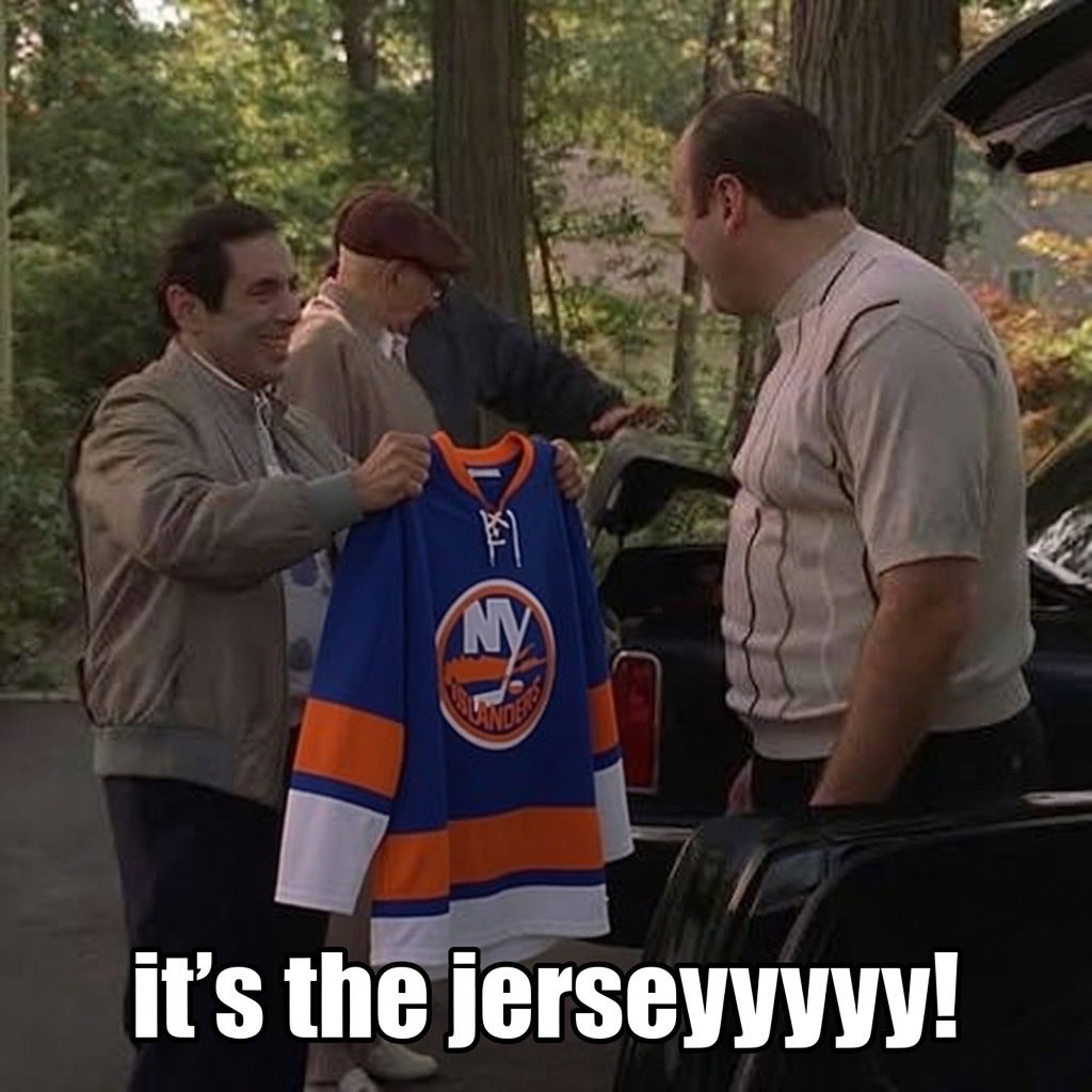 IslesSopranos's tweet photo. The #isles marketing team to the fans today https://t.co/SOYOi5vW0F