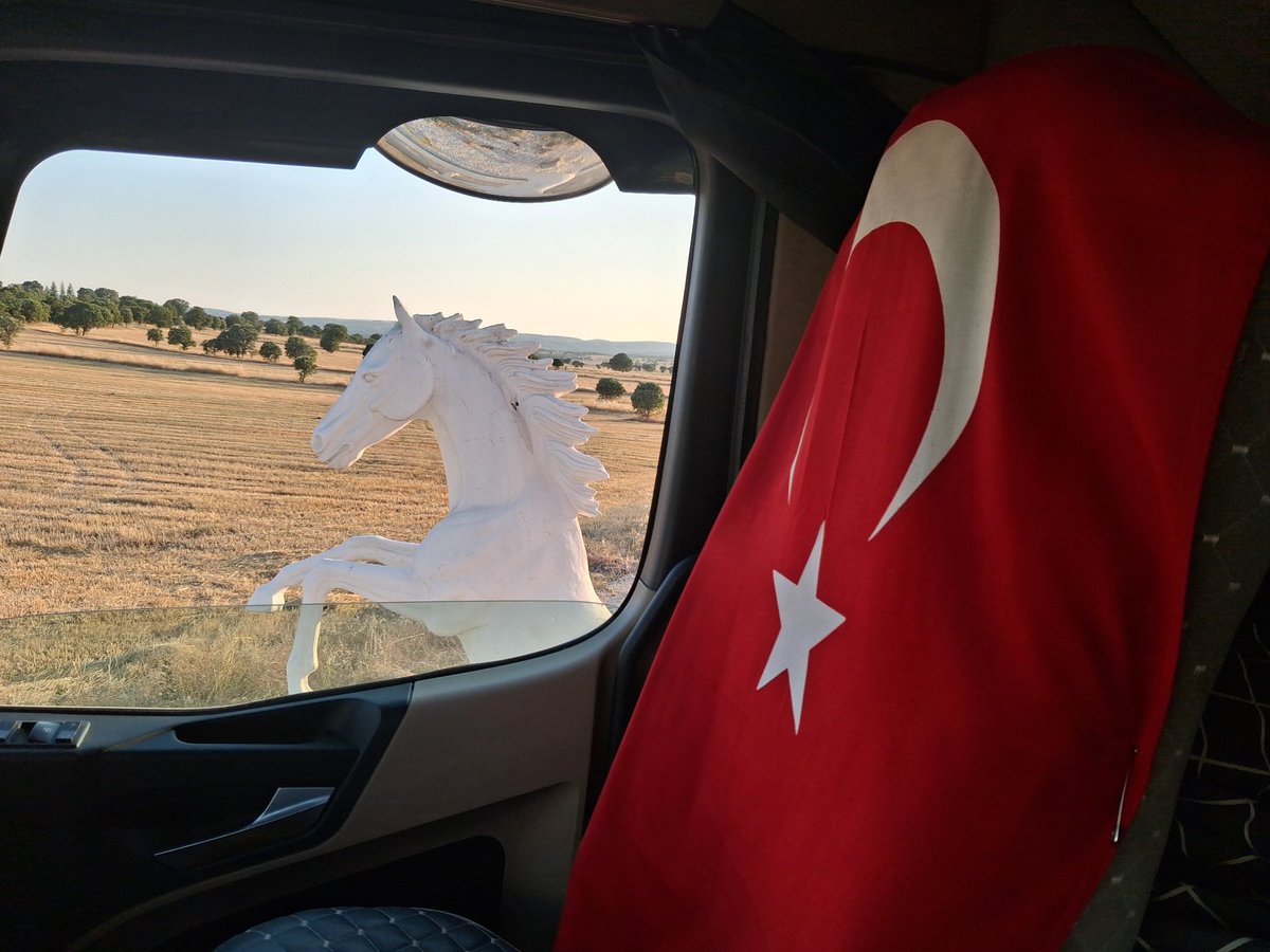 Mustafa82038's tweet photo. #iyiakşamlar https://t.co/iWCFI8uwpq