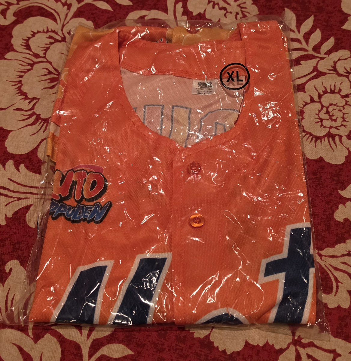 robnitti's tweet photo. Have been very blessed lately and going to be giving back to the community. I am giving away a naruto mets jersey. I will keep adding onto this if we get a lot of people. Follow, RT, and like this post to enter. https://t.co/j57gmH9knL
