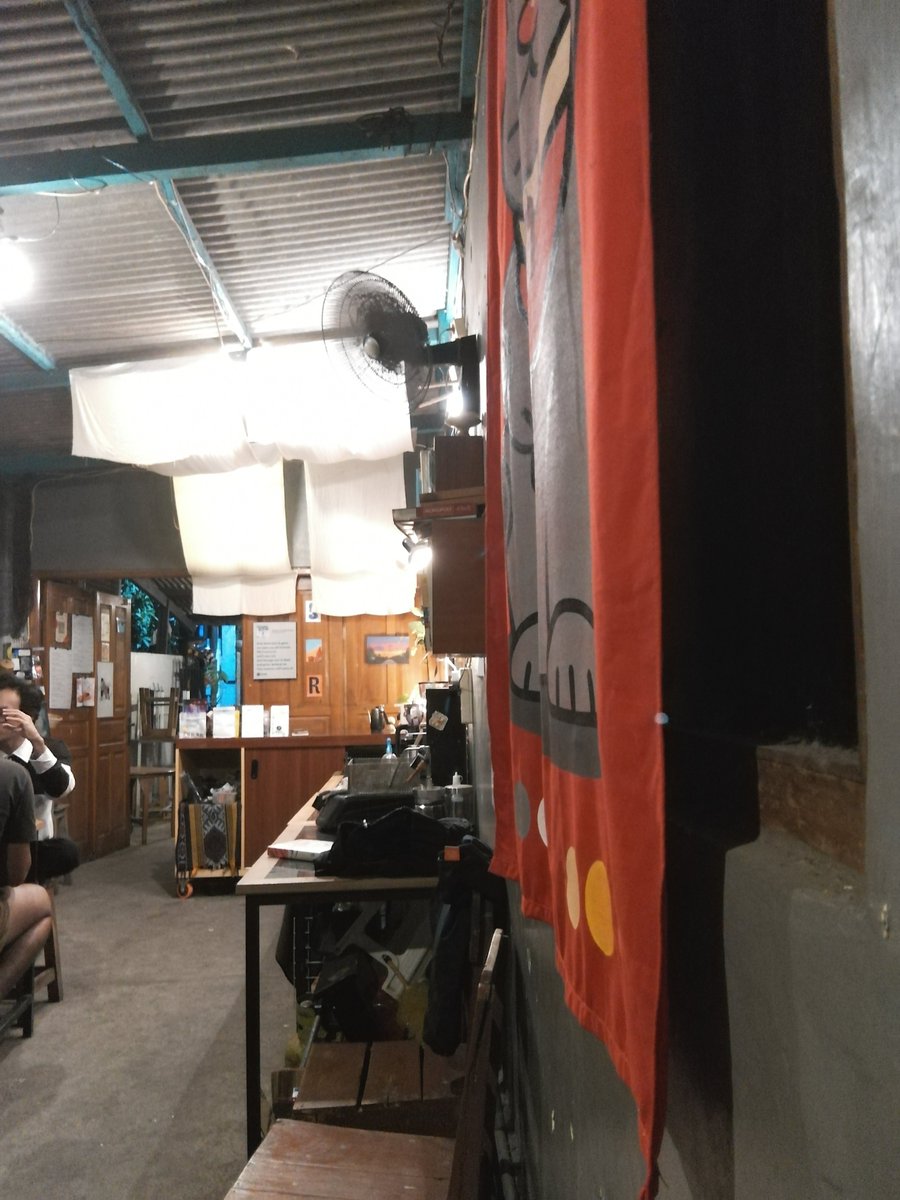 CocoCoxon's tweet photo. Kopi-slowbar-reno(kucing) https://t.co/aMVgmEVuGJ