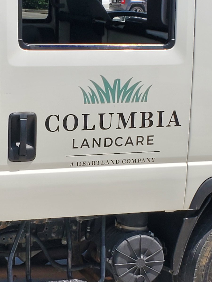 usdojmike's tweet photo. Since #When Has #FederalGovernment Housing #Need A #Contractor Seeing That #We Spent $Millions On #LawnEquipment?
#JesusDoYouSeeMe? https://t.co/1kXlscFK57
