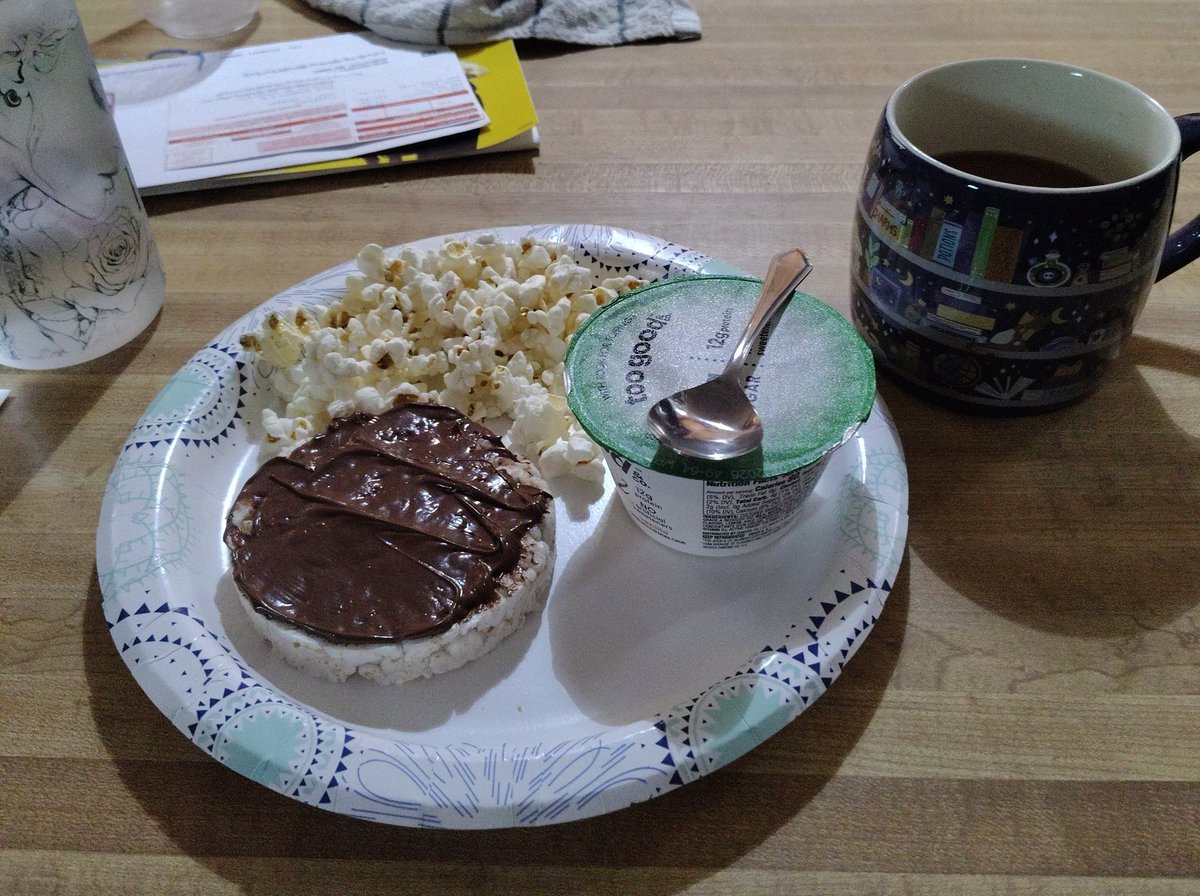 oops_hehe111's tweet photo. My omad 
Cal estimate: 475 https://t.co/vRE3MDnh25