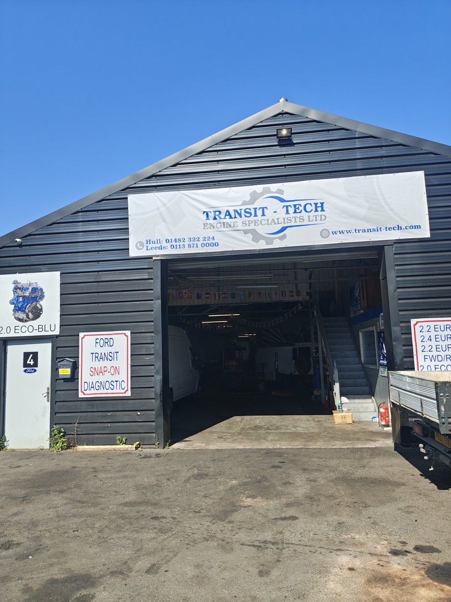 tech_transit's tweet photo. Transit tech ltd
Hull
Fast turnaround on engines supplied and fitted 48 hrs

No one in the county builds more recondition ford transit / custom then transit tech

Tel
 Hull 01482 322224
Leeds 01138 710000

#engines #hull #ford #Transit https://t.co/y7jji9JVLN