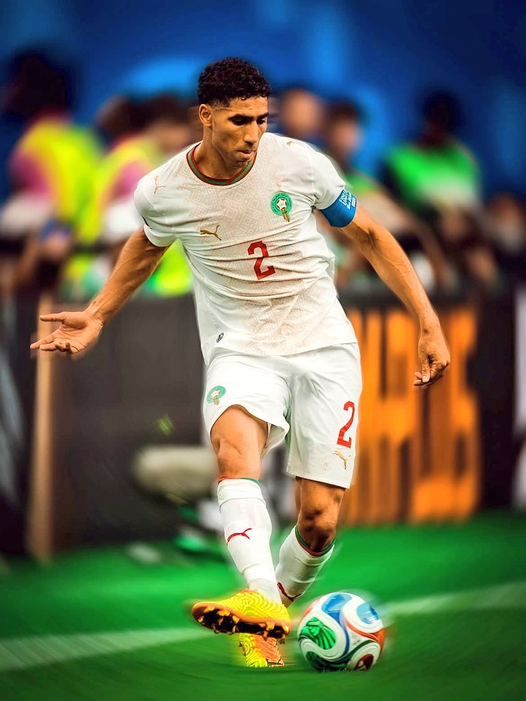 faradisaa19's tweet photo. @TelkomselHalo @MaxStream ACHRAF HAKIMI #BolaGembiraMAXStreamTV https://t.co/KNtHx88wYS