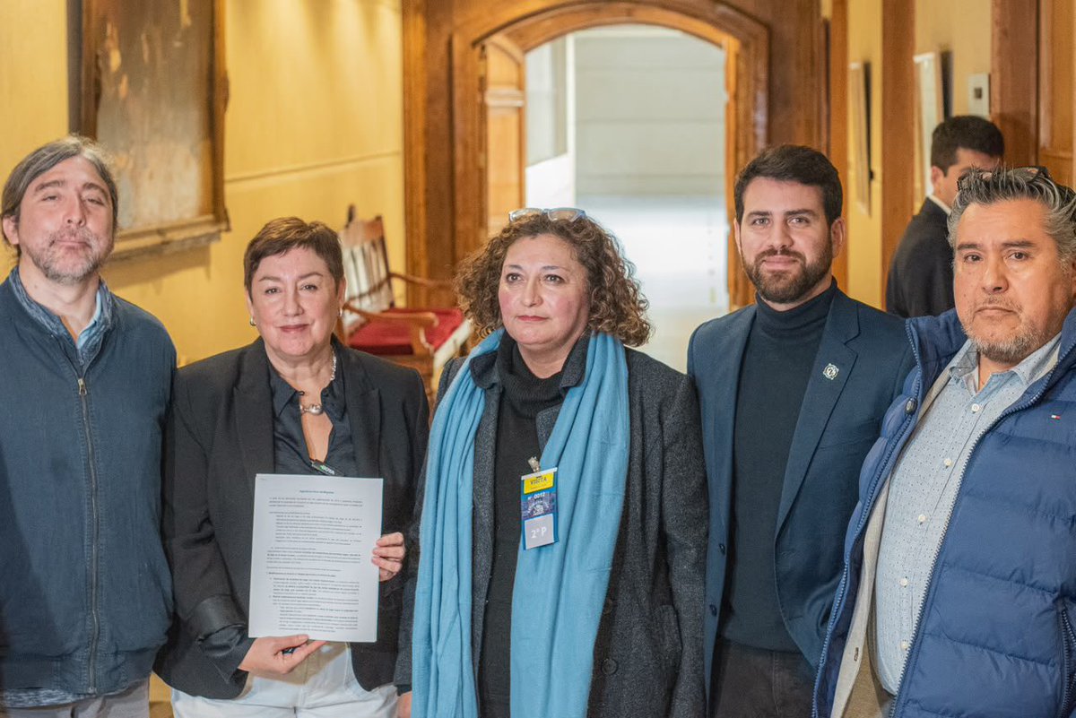diego_ibanezc's tweet photo. No puede ser que la mega reforma de Quiroz no se haga cargo de las MiPymes que generan la mayor parte del empleo en Chile. Pago a 30 días, participación garantizada en Comprar Públicas y tasa preferencial en Transbank. Presentamos indicaciones para que las MIPYMES no sigan ausentes.