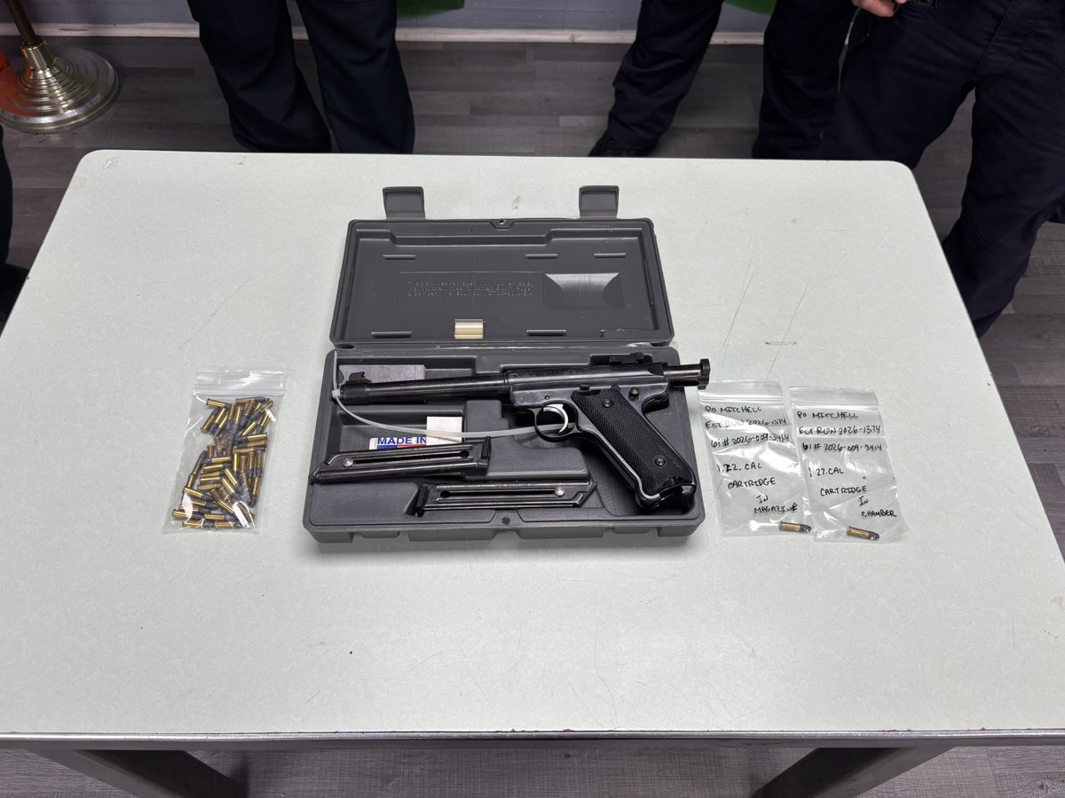 NYPD9Pct's tweet photo. While on midnight patrol in the East Village, Officers Vasquez and Reese responded to a 911 dispute call, recovered an illegal loaded firearm, and arrested one individual. Outstanding work by POs Vasquez, Reese, and all involved. #NYPD #KeepingNYCSafe https://t.co/BlEviUgysr