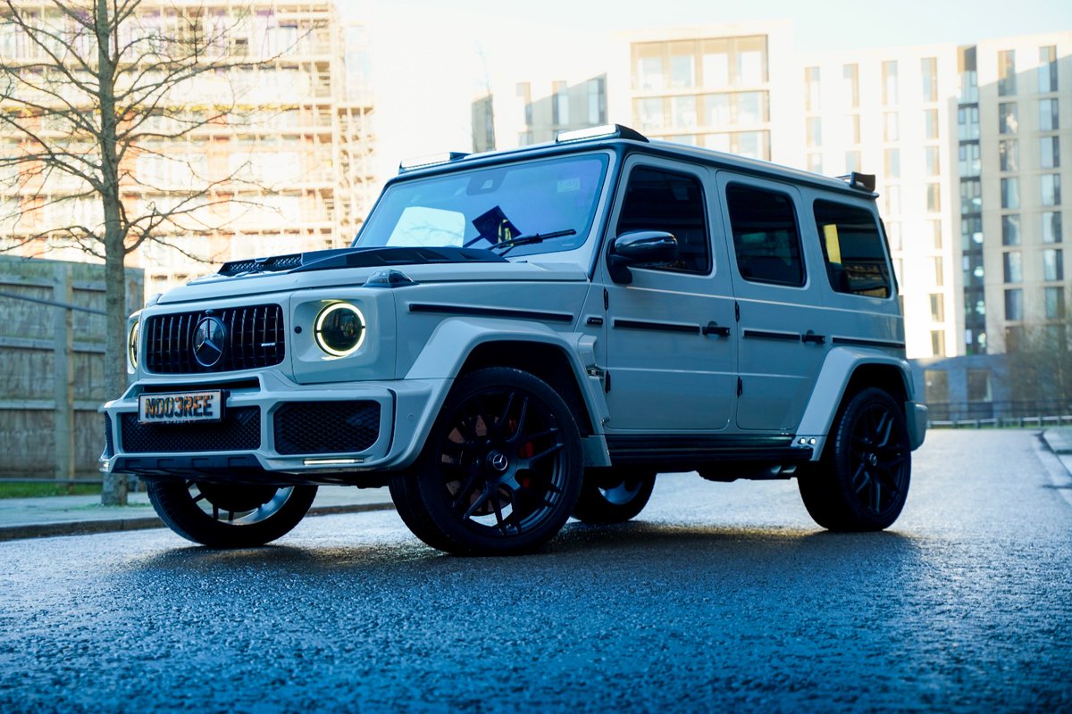 WrapartUK's tweet photo. Brabus bodykit and Nardo Grey wrap on this G63 at Birmingham #Wrapart #Birmingham #VehicleWrap #G63AMG #Brabus #NardoGrey #CarWrapBirmingham #VinylWrap https://t.co/EP7Oro2E6n