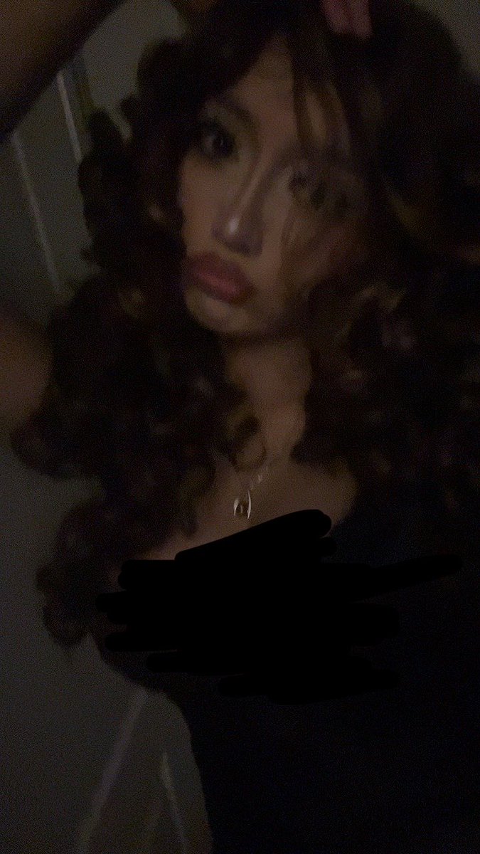 devourdhim's tweet photo. curls curls curls https://t.co/RIdpsOJ9xl
