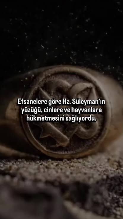 devrimkocak's tweet photo. ❌Mevzuata aykırı davranıp, kanuna uymayan işlemler ihdas ettiniz! 

@kadikoybelediye 
@mesutkosedagi 

❌Yaptığınız siyaset değil!
❌Belediyecilik hiç değil!
❌Birilerine yaranmaya çalıştınız! 

‼️Ama o birilerinin istekleri mevzuata aykırıydı.

‼️Kanuna uymanızı, size emredilen işleri yapmanızı istedik diye bizleri dışladınız!

❌Kanuna aykırı istekleri olanlara yaranmak için devletin memurlarına eziyet ettiniz!

⁉️Ne oldu? 

“Süleyman elini hayvanlardan çek”
“Belediye bahçesinden sonrası barınak”

‼️Kanunların kendisine emrettiği, Bakanlıkların ve hatta Belediye Başkanlığının yapılması talimatını verdiği görevleri yaptığı için bir veteriner hekim ve yıllarca emek vermiş memurları mağdur ettiniz! 

⁉️Ne oldu? Süleyman ve kanuna uymak isteyenler gönderildi:

▪️Müdür Leyla oldu!  
▪️Oğlum sahiplenildi!
▪️Prenses, arkadaş adıyla barınağa gitti! 
▪️Kadıköy’de hızla köpekler sahipleniliyor! 
▪️İhbar edilen köpekler hemen alınıyor! 

Demek ki neymiş KANUN UYGULANACAKMIŞ, bazı bedeller de ödenecek elbet! 

#Hayat1️⃣1️⃣2️⃣Acil