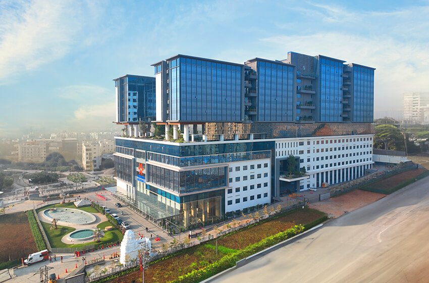 VenkyKore2's tweet photo. Yashoda in Warangal booms and becomes a health centre for North Telangana
I hope they will in #warangal 
@YashodaHospital 
They will step in #warangal 
The founder is also from Warangal #narsampet https://t.co/Adu0ZcsBzd