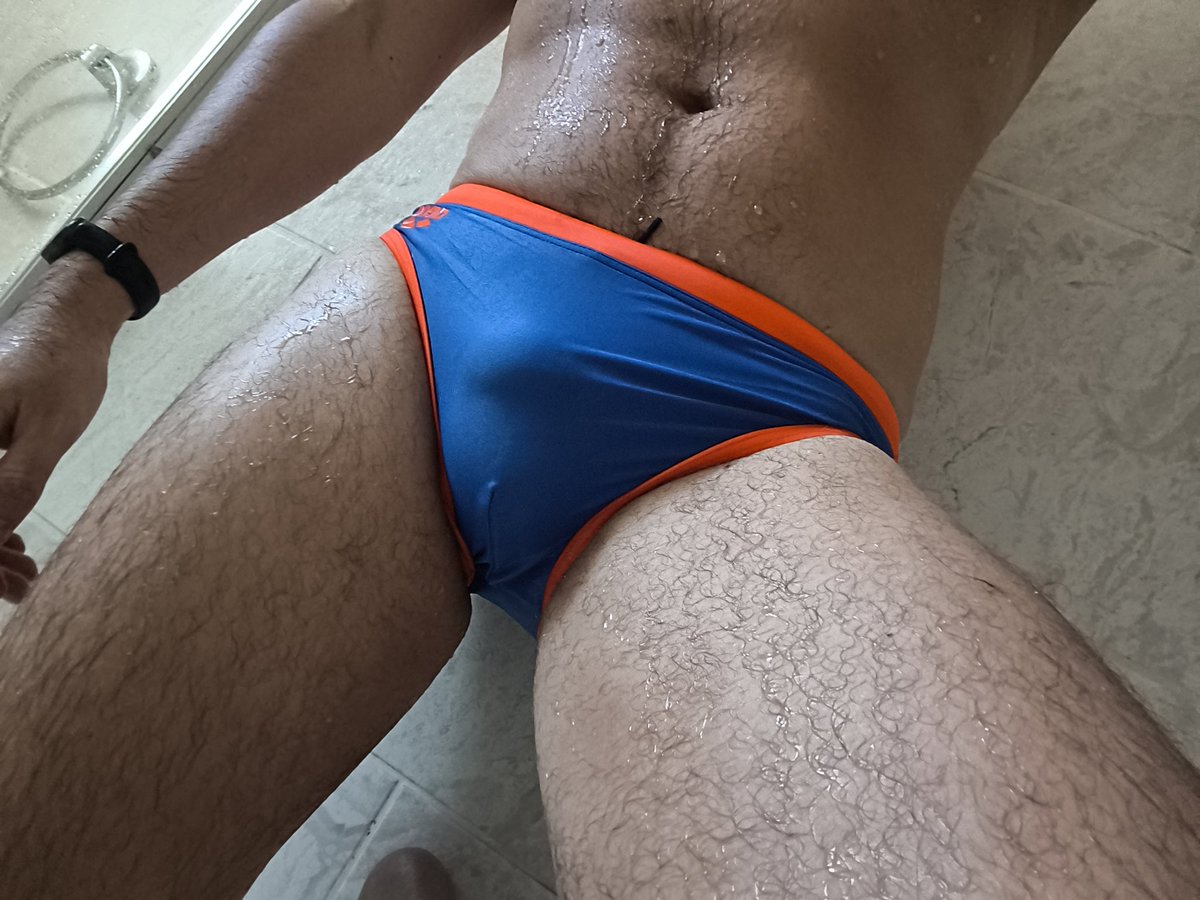 speedobulges's tweet photo. I just had a cold shower 
#speedos https://t.co/M3paLQUBzJ