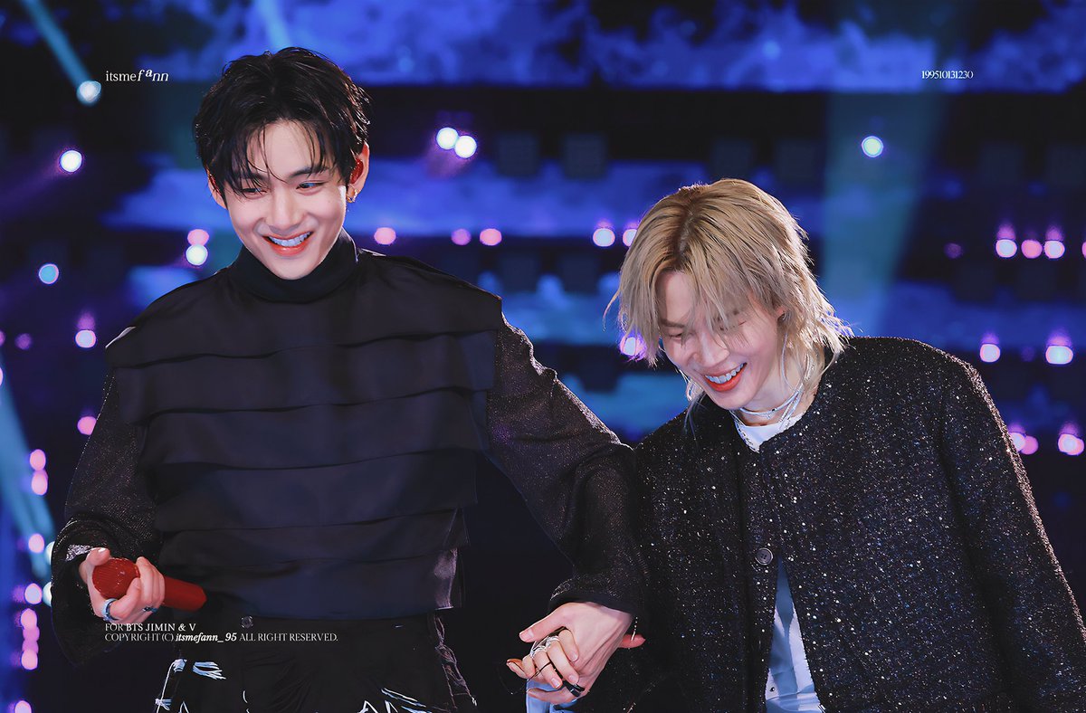 vmnjieun's tweet photo. they're so dreamy https://t.co/aJejQtTg3Z