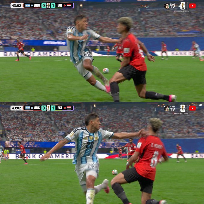Nsukka_okpa's tweet photo. Argentina player punch person for mouth 😂

Ref say play on 😂😂😂 https://t.co/yIge504XQc
