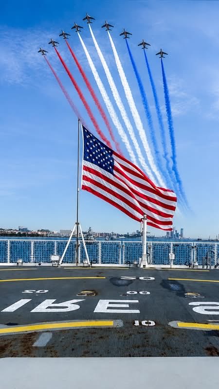 maryannt1534's tweet photo. So proud of my great nephew and absolutely love the pictures from his ship during Sail250! #EmpireState https://t.co/Ctb7ectRux