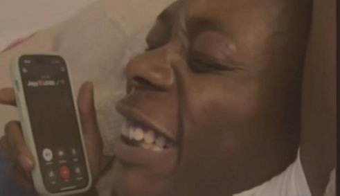 UthmanMusaYusuf's tweet photo. Me on call with my favorite people after claiming I don't like phone calls https://t.co/18t9gnK5D7