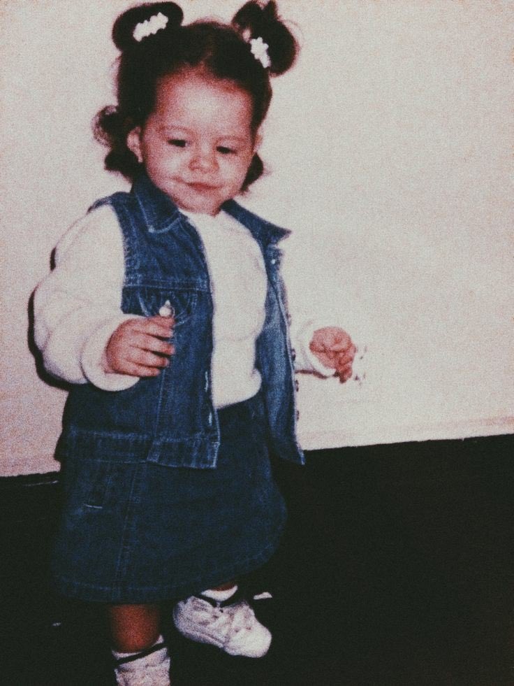 melspurgatory's tweet photo. she’s like the older version of her younger self 😭 https://t.co/QWLy9BPBRm
