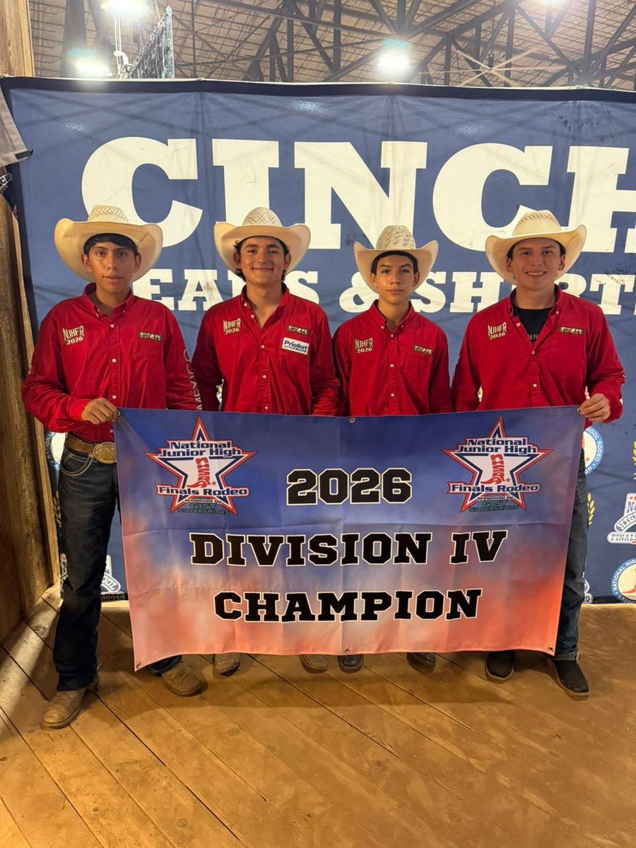 todomenosfut's tweet photo. El Team México Juvenil Menor, integrado por representantes de la Federación Mexicana de Rodeo y NHSRA México, tuvo una sobresaliente actuación en la National Junior High Finals Rodeo 2026, al conquistar el primer lugar de la Región 4.

La competencia se celebró Oklahoma 🇺🇸 https://t.co/Ug37OIhXHo