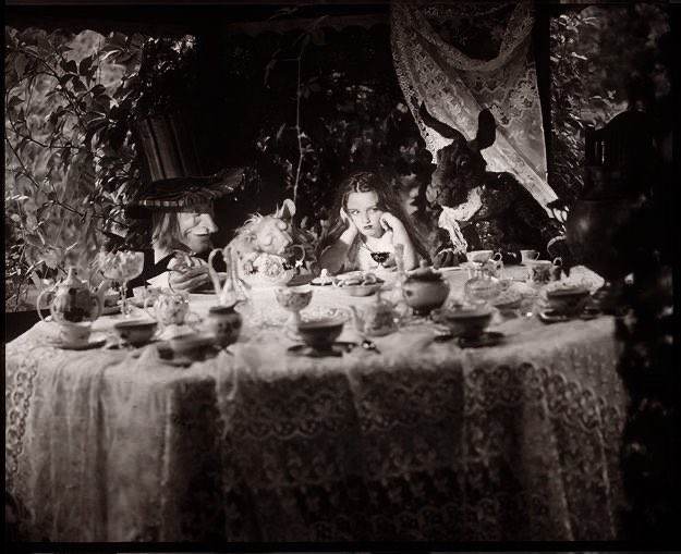 sacrificale's tweet photo. This strange group invited me to a tea party https://t.co/oLM6gTZBmj
