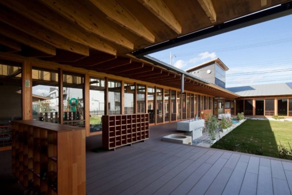 A13Docmo's tweet photo. Belleza.
Jardín Infantil Einosato; Shogo Iwata. https://t.co/tFApy4AmED