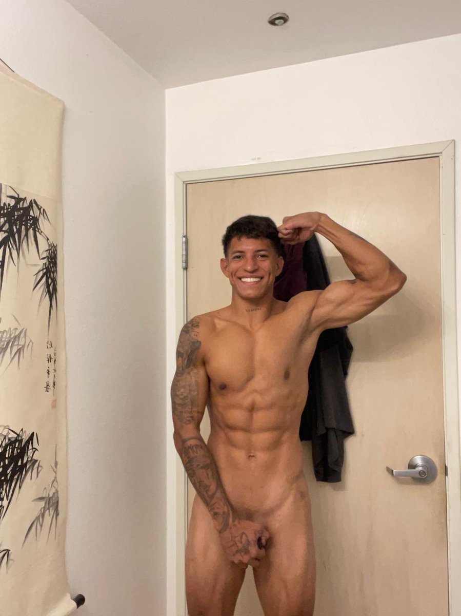 alan_capizzi's tweet photo. Late night drop 🔥 New content available. Check my profile.
#Latino #HotGuy #Creator #ExclusiveContent https://t.co/AGKTclyOz2