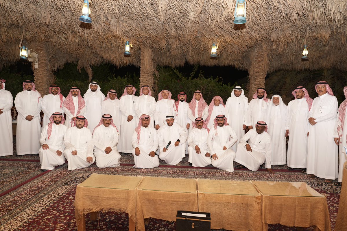 BUKVB's tweet photo. البكيرية تودع مدير مكتب البيئة والمياه والزراعة “الحربي”
https://t.co/MGeRRqO0Fe https://t.co/OikFxwrUs3