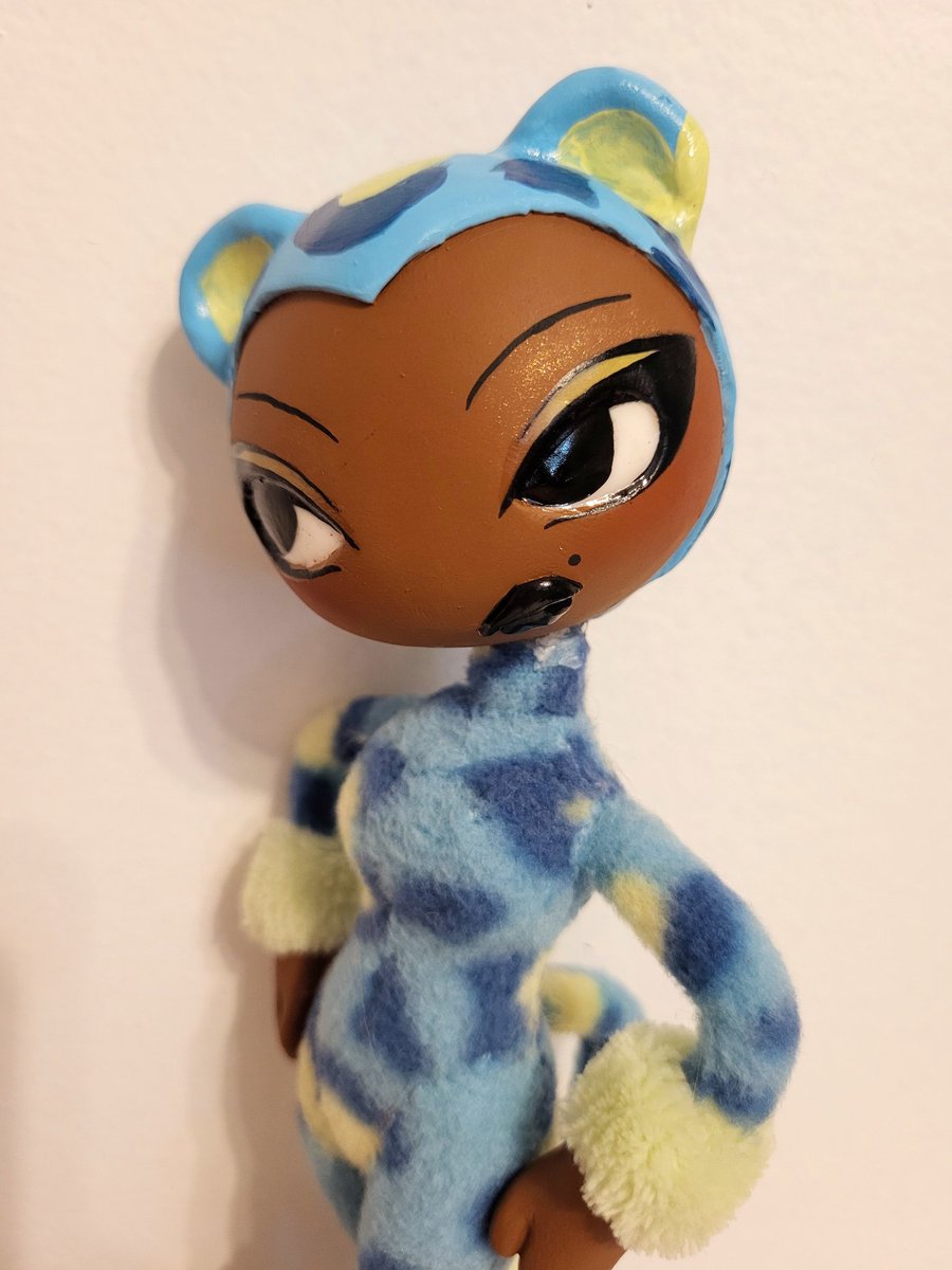 strangegutz's tweet photo. Little Menaces - Electric Leopard
OOAK handmade art doll https://t.co/wEqoU4vJKn