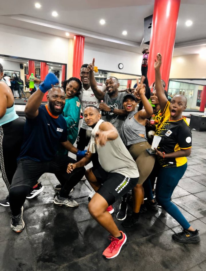 fitzonug's tweet photo. join the fitness passion #Fitnesszonegym uganda #level4 above dfcu bank #opp mega supermarket old taxi park https://t.co/bf6IhVFPy5