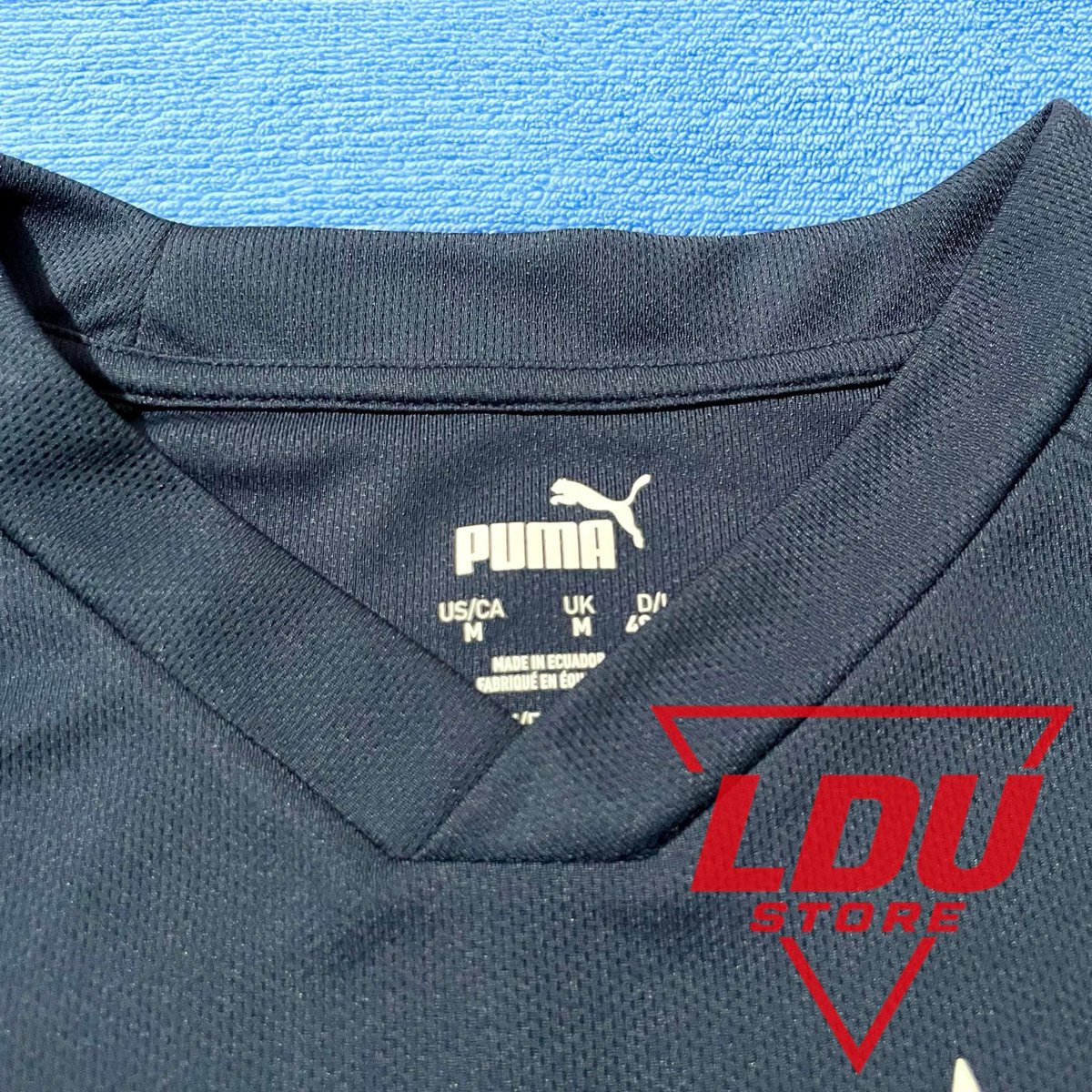 LDUStore's tweet photo. SE VENDE✅Camiseta de entrenamiento edición 2023🇮🇩 
Talla: Médium
Estado:10/10
Precio $40
📲WhatsApp 097-883-2786
🚚 Envíos a todo Ecuador🇪🇨USA🇺🇸y España🇪🇸 
💵💳Puedes pagar con Paypal, transferencia o efectivo

#ldu #liga #ligadequito #libertadores #quito https://t.co/4UvfI7STTf