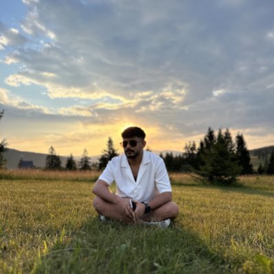 AB_a_70's tweet photo. #صورة_جديدة_للملف_الشخصي https://t.co/cPTdi8f6TP