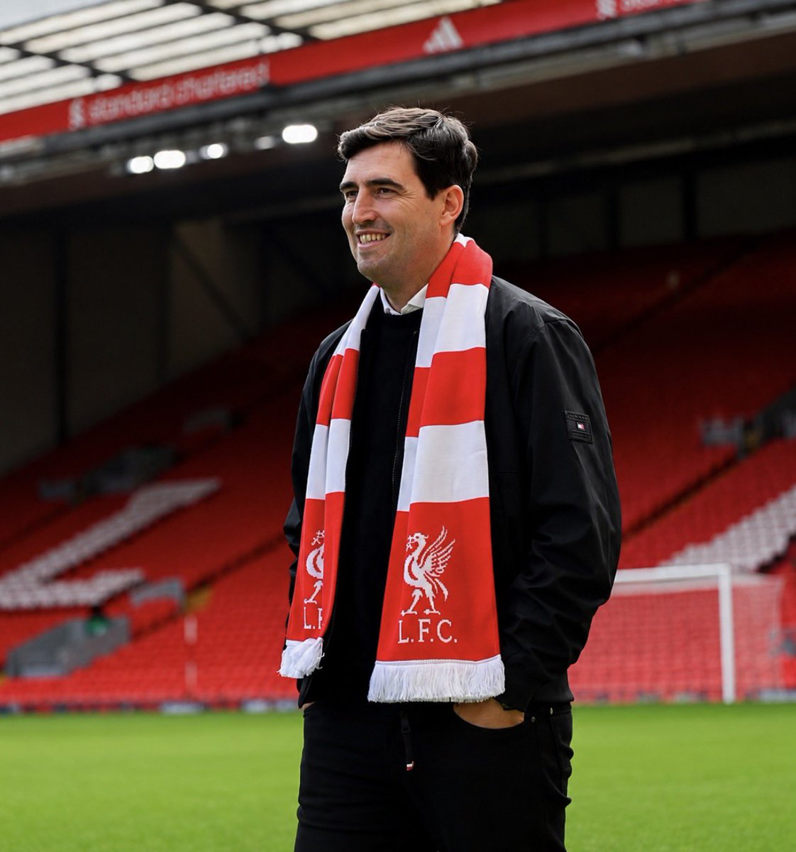 Lfc_samie's tweet photo. Failing to back a new manager is setting him up for failure. #LFC https://t.co/oxnYTZNtJC