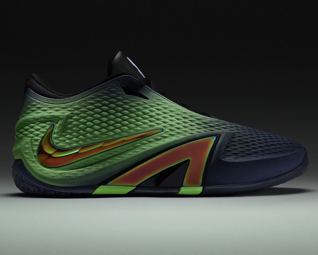 nicekicks's tweet photo. DON’T SLEEP ON JA 😤
Ja Morant’s Nike Ja 4 launches in a “Nightmare” colorway on August 13 🗓️ @JaMorant https://t.co/CuvYKQvznb
