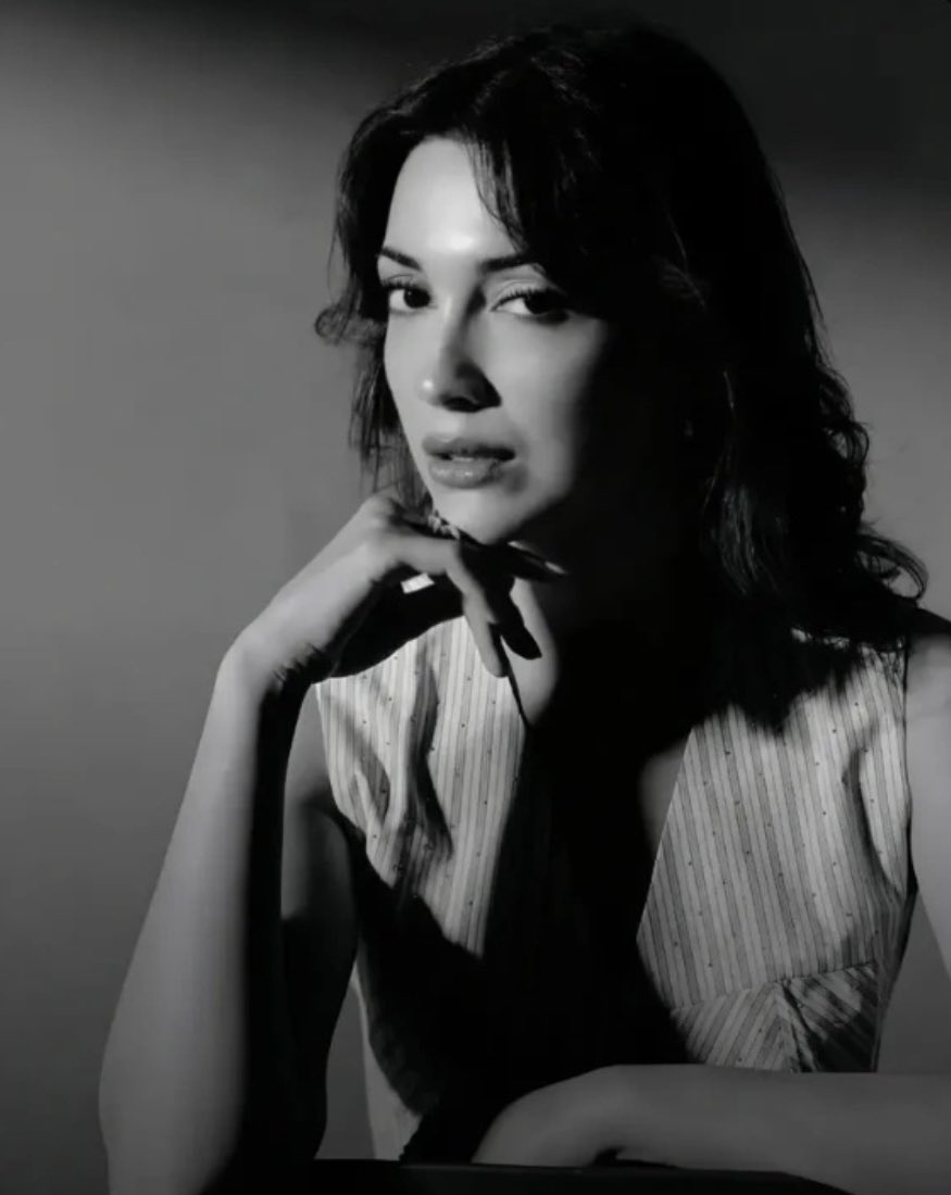xoxoflavius's tweet photo. B&amp;W 
#ŞükCem #CemreGümeli #ŞükrüÖzyıldız https://t.co/lxgzAfqhoc